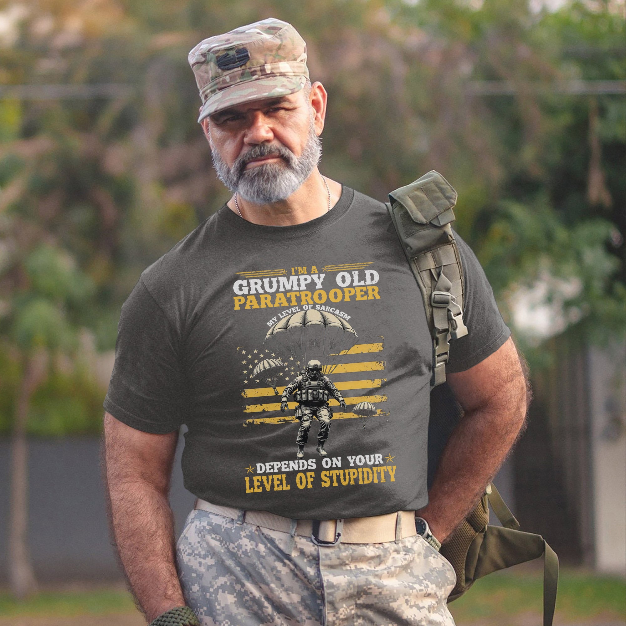 I’m a Grumpy Old Paratrooper My Sarcasm Depends on Your Level of Stupidity US Military Veteran T-Shirt
