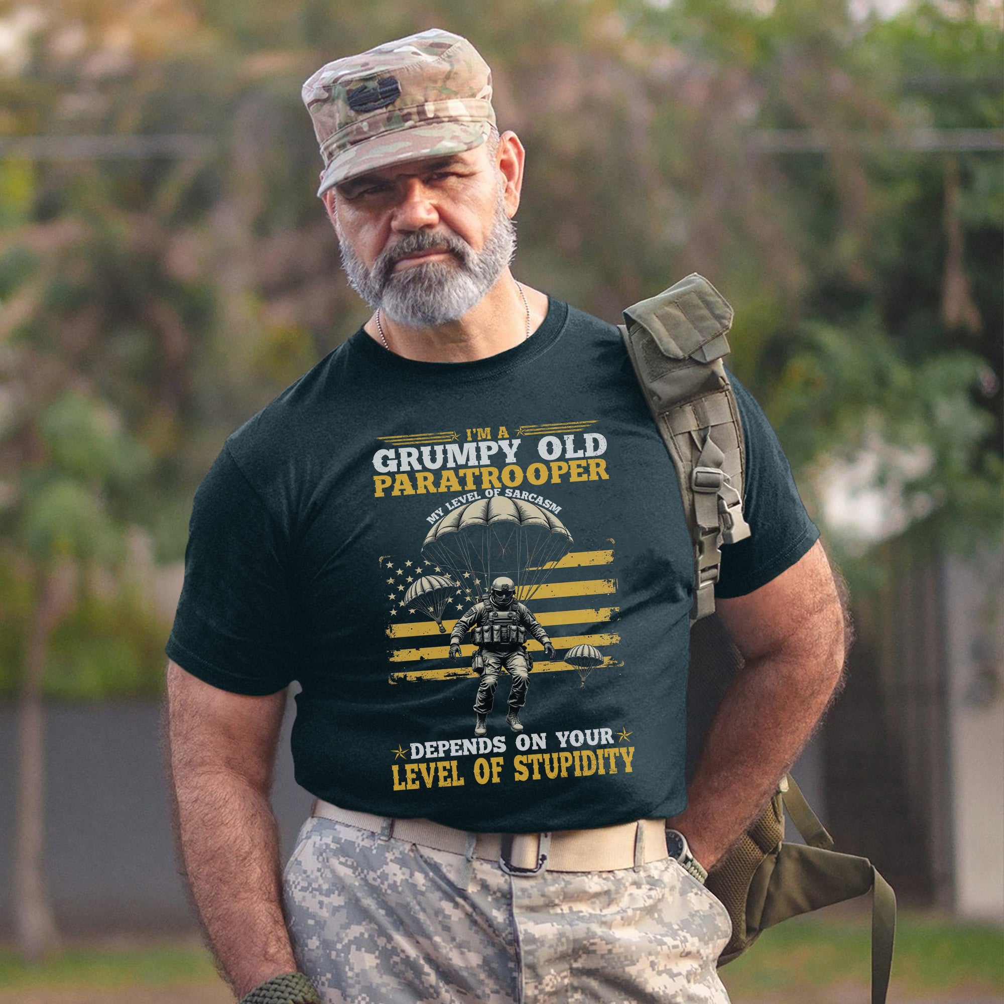 I’m a Grumpy Old Paratrooper My Sarcasm Depends on Your Level of Stupidity US Military Veteran T-Shirt