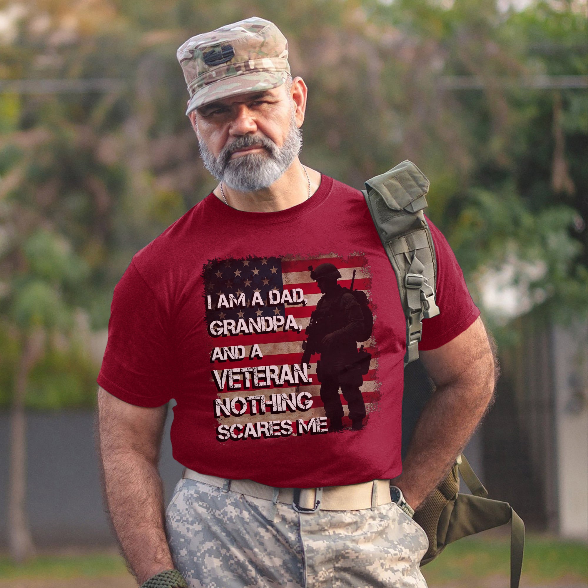 I Am a Dad Grandpa and a Veteran Nothing Scares Me US Military Patriotic T-Shirt