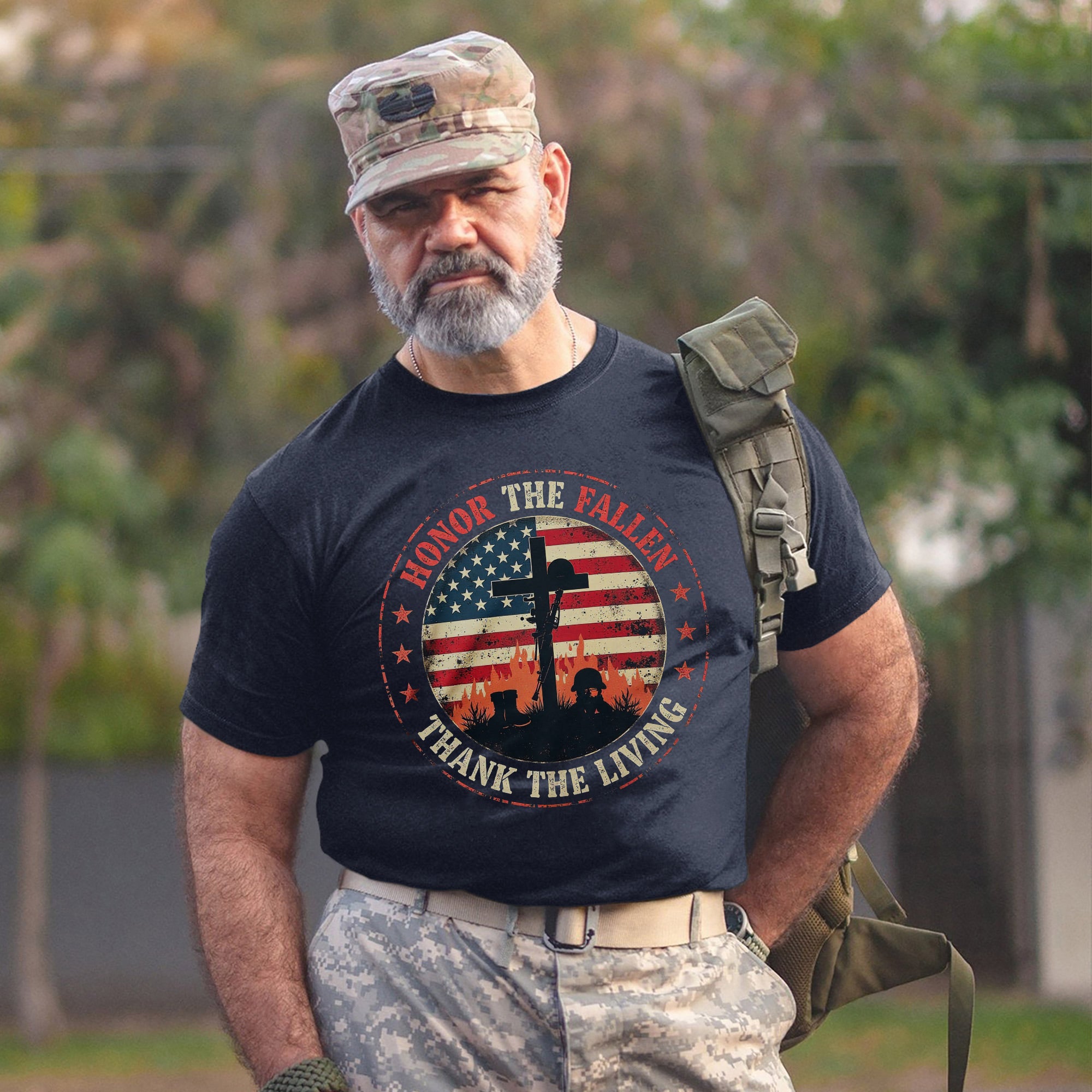 Honor the Fallen Thank the Living Proud US Military Veteran Tribute T-Shirt