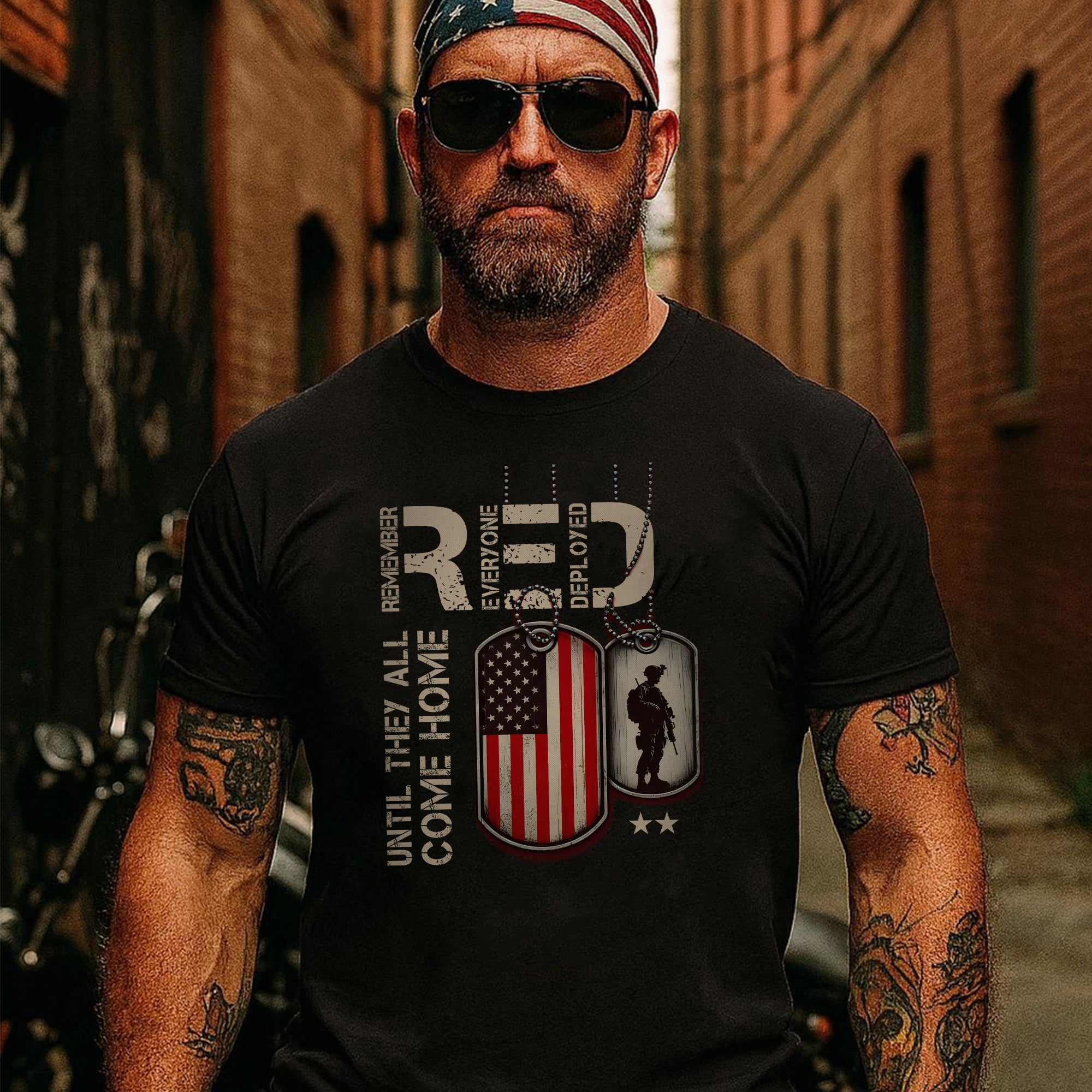 Red Friday Remember Everyone Deployed Until They All Come Home US Military Veteran T-Shirt