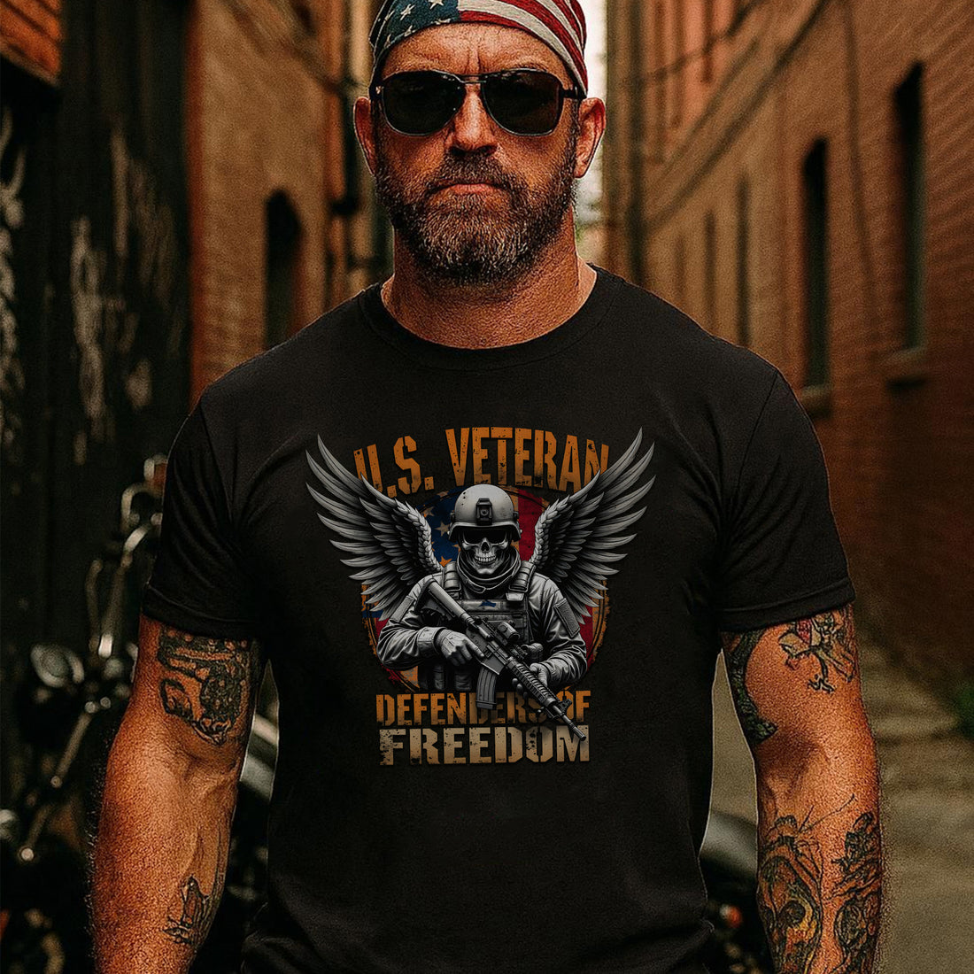 Defenders of Freedom Proud US Military Veteran Patriotic Service T-Shirt