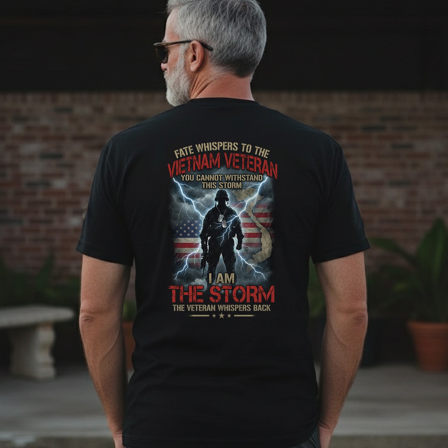 Honoring the Resilience of Vietnam Veterans T-Shirt