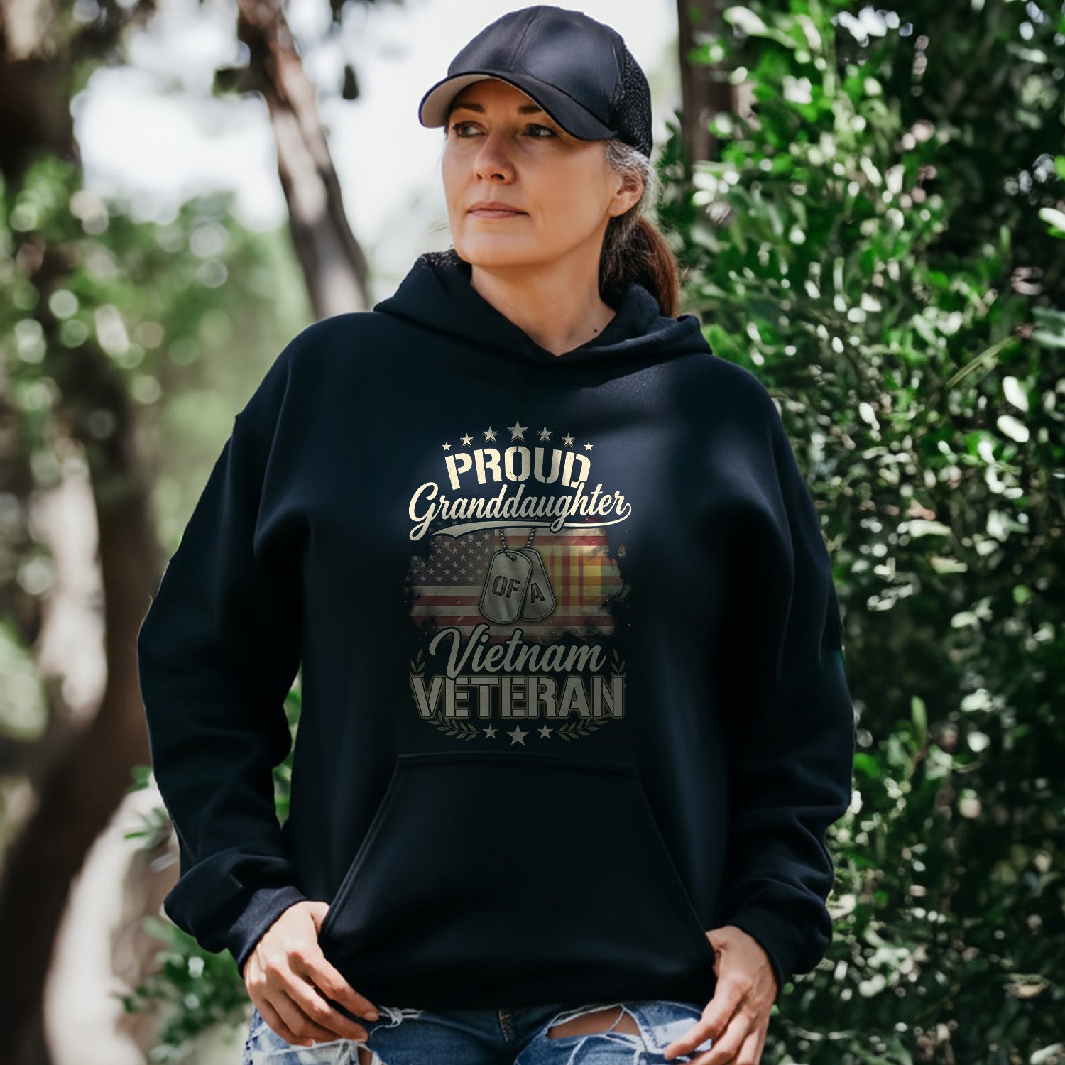 Special Proud Granddaughter of a Vietnam Veteran Hoodie