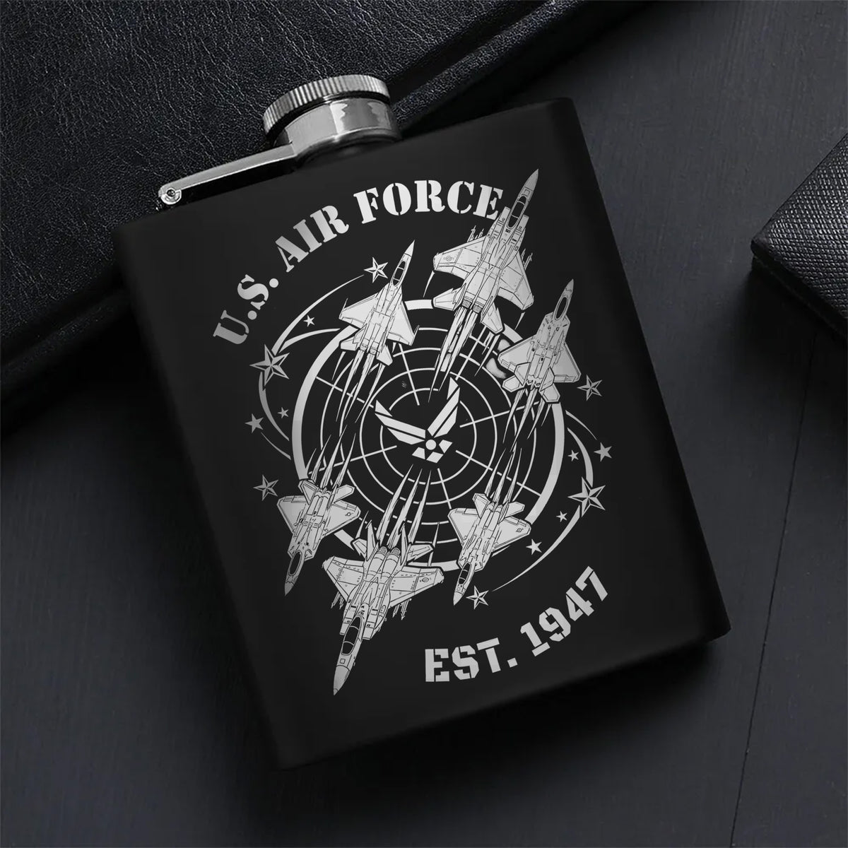 U.S. Air Force Heritage and Pride Gift Hip Flask Set Main image