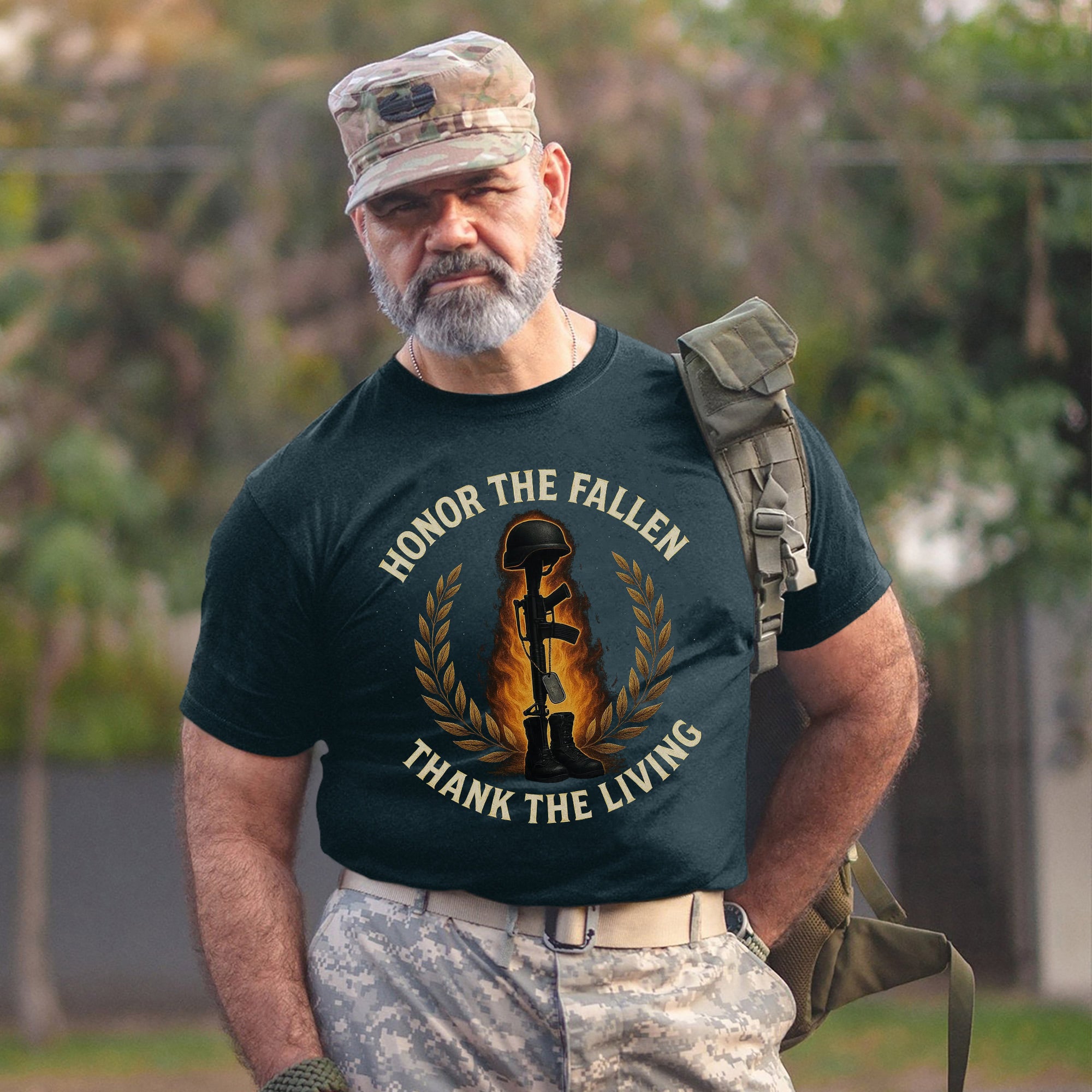 Honor the Fallen Thank the Living US Military Veteran Patriotic Tribute T-Shirt
