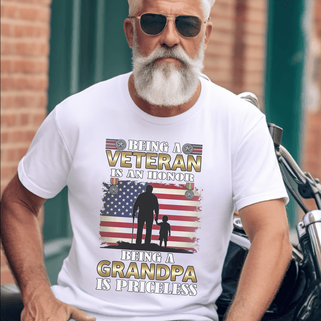 Being a Veteran Is an Honor Being a Grandpa Is Priceless US Military Patriotic T-Shirt