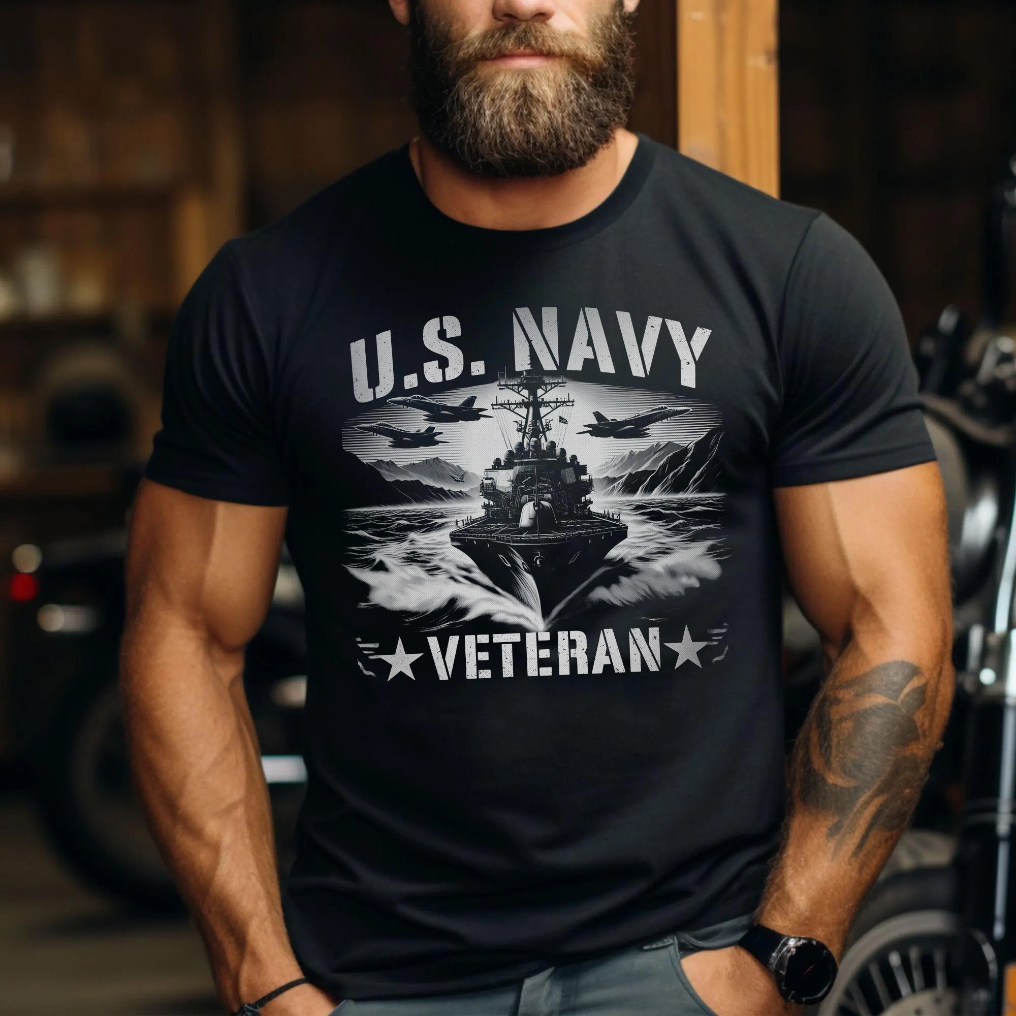 US Navy Veteran Proud Military Service Honor and Patriotic Pride T-Shirt