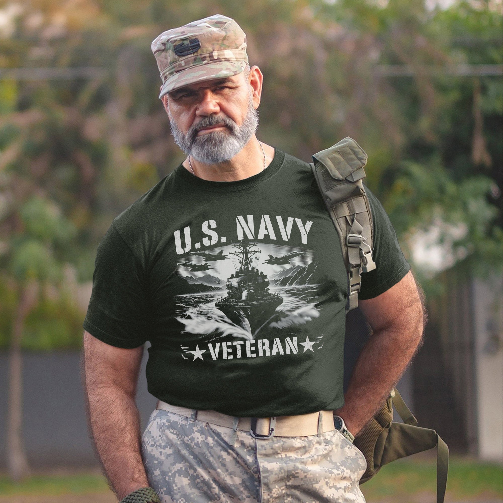 US Navy Veteran Proud Military Service Honor and Patriotic Pride T-Shirt