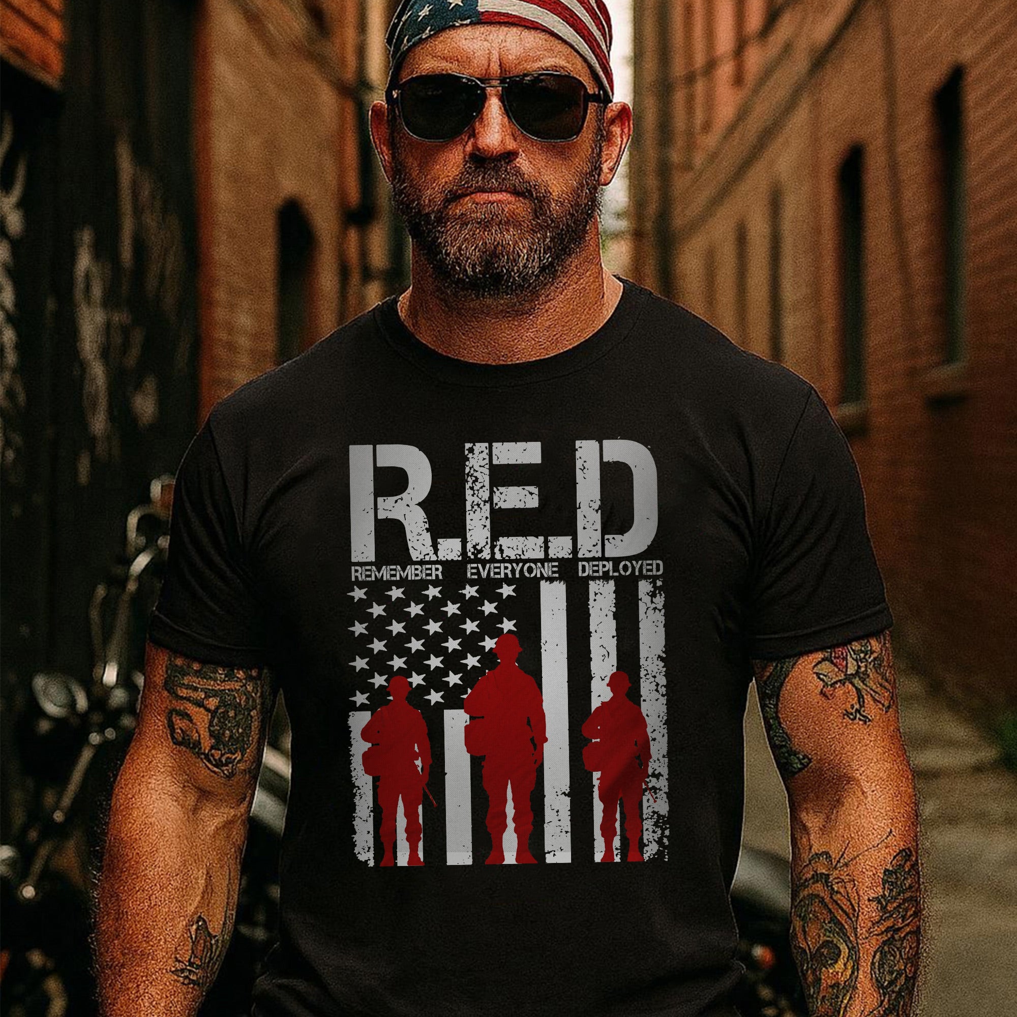 Remember Everyone Deployed Proud US Military Veteran Support Red Friday T-Shirt