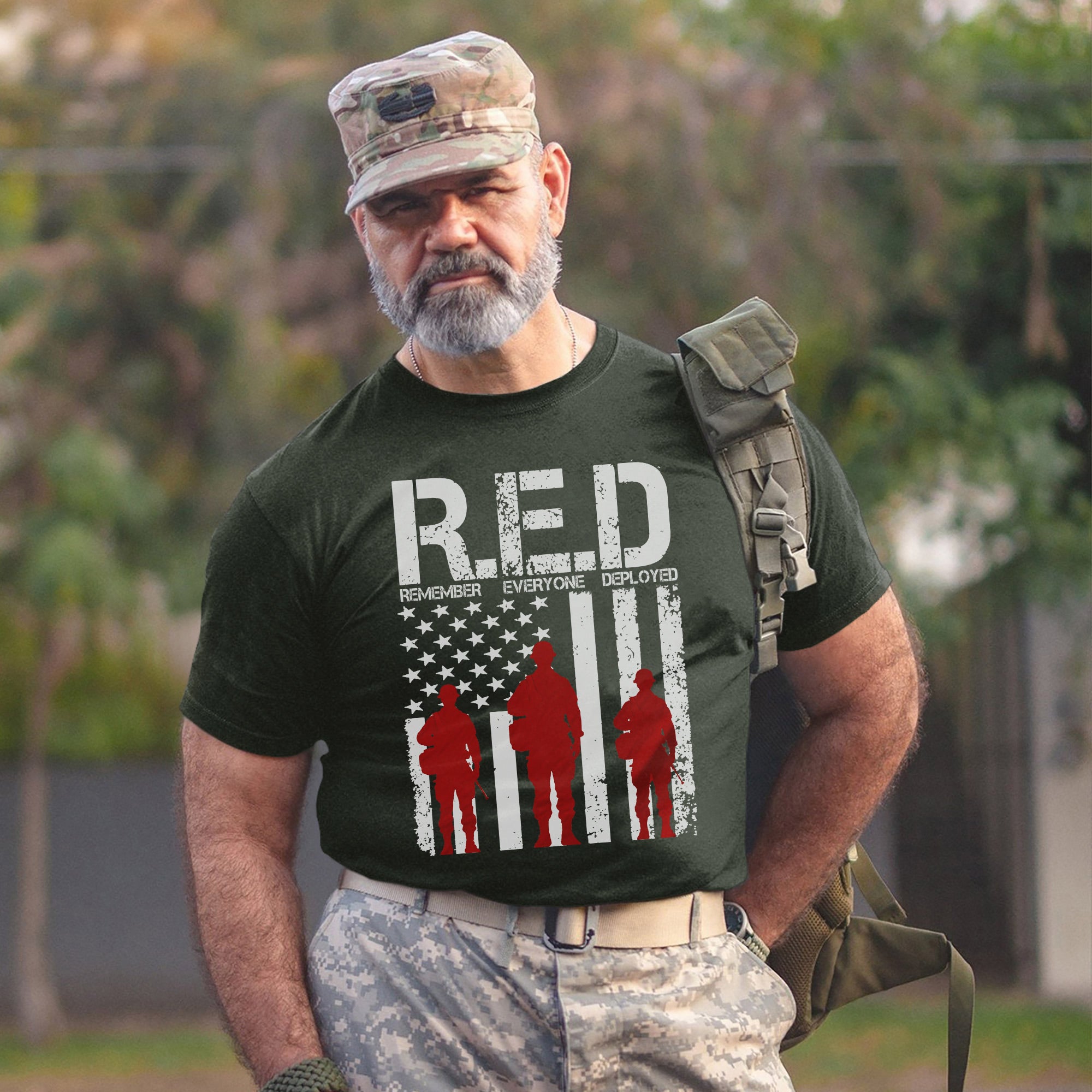 Remember Everyone Deployed Proud US Military Veteran Support Red Friday T-Shirt