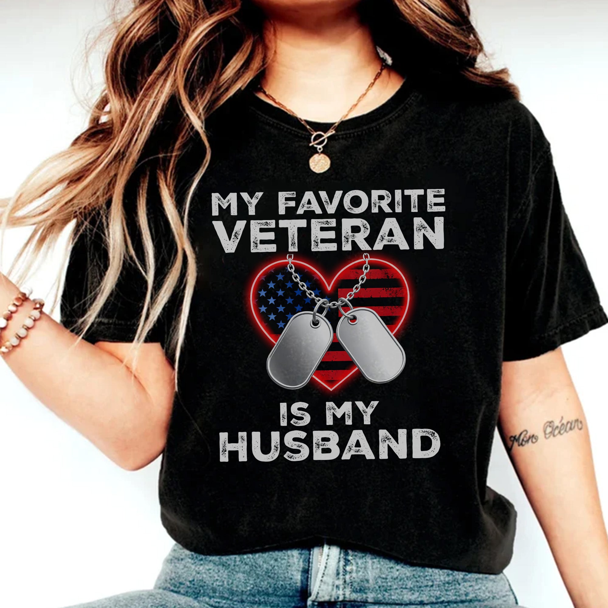 My Favorite Veteran Is My Husband Proud US Military Family Patriotic Pride T-Shirt