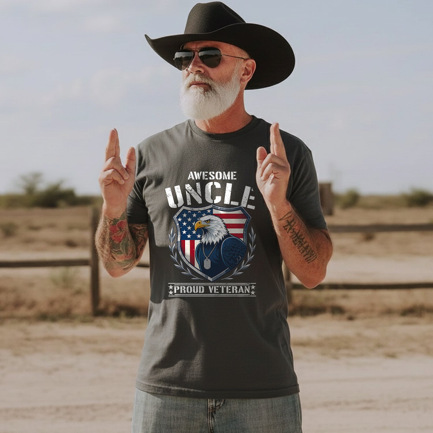 Awesome Uncle Proud Veteran Honoring T-Shirt