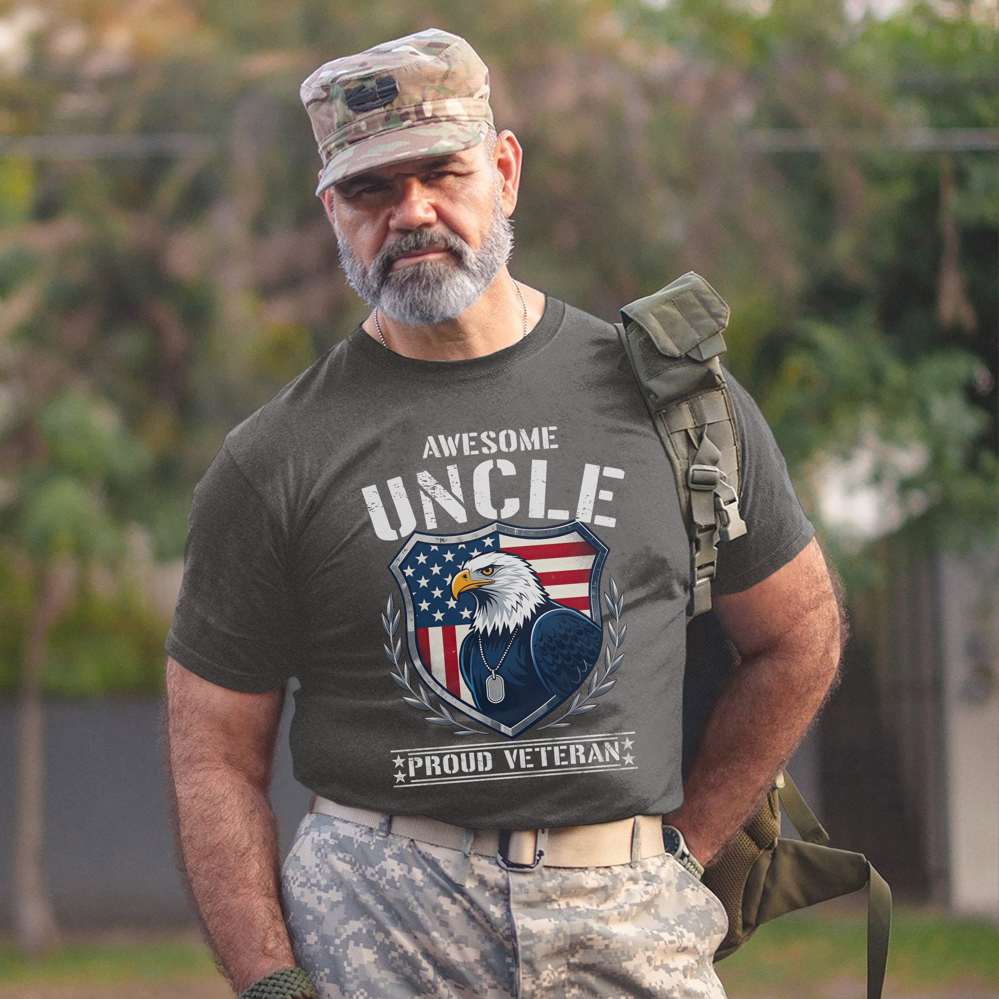 Awesome Uncle Proud Veteran Honoring T-Shirt