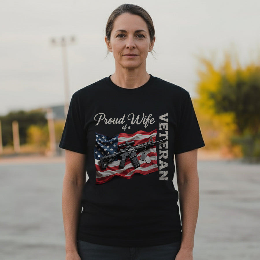 Proud Wife of a Veteran Strong Heart Loyal T-Shirt