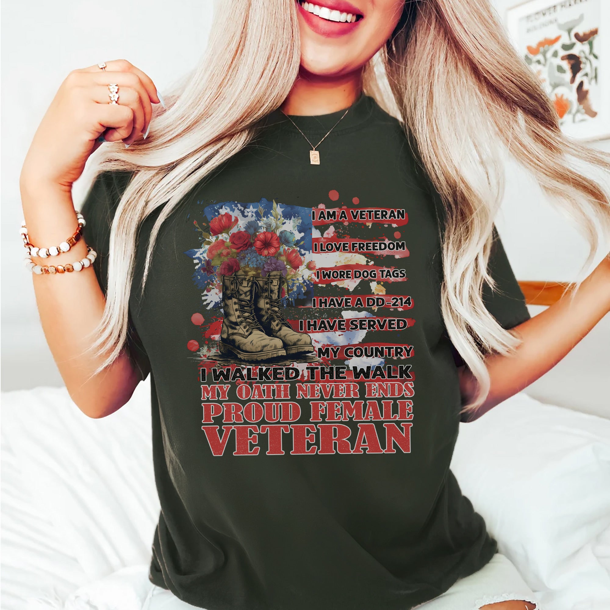 Proud Female Veteran I Served with Honor I Have A DD214 My Oath Never Ends T-Shirt
