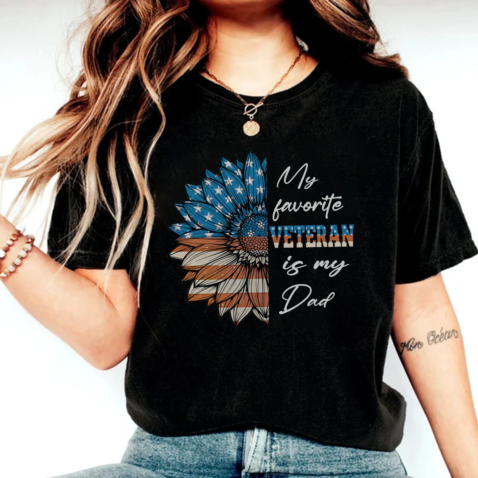 My Favorite Veteran Is My Dad Proud US Military Family Patriotic Pride T-Shirt
