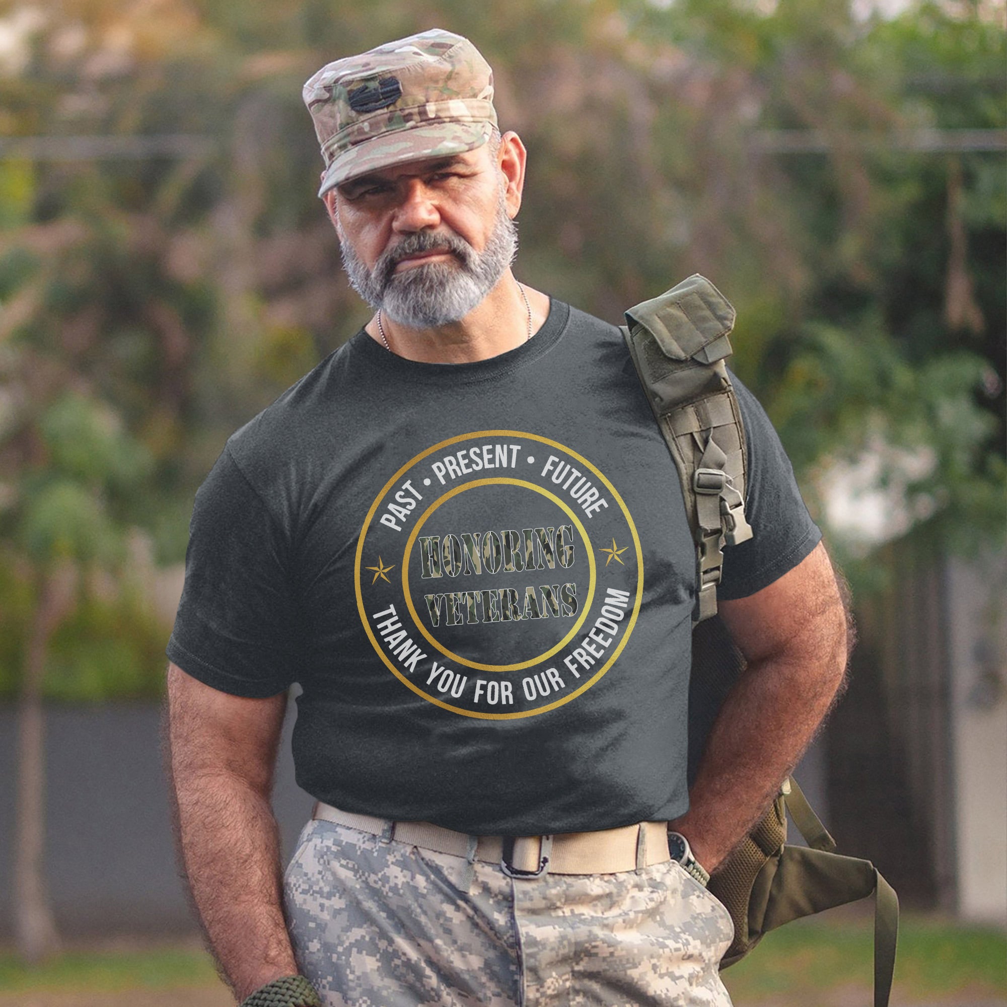 Past Present and Future Honoring Veterans Thank You for Our Freedom US Military Pride T-Shirt