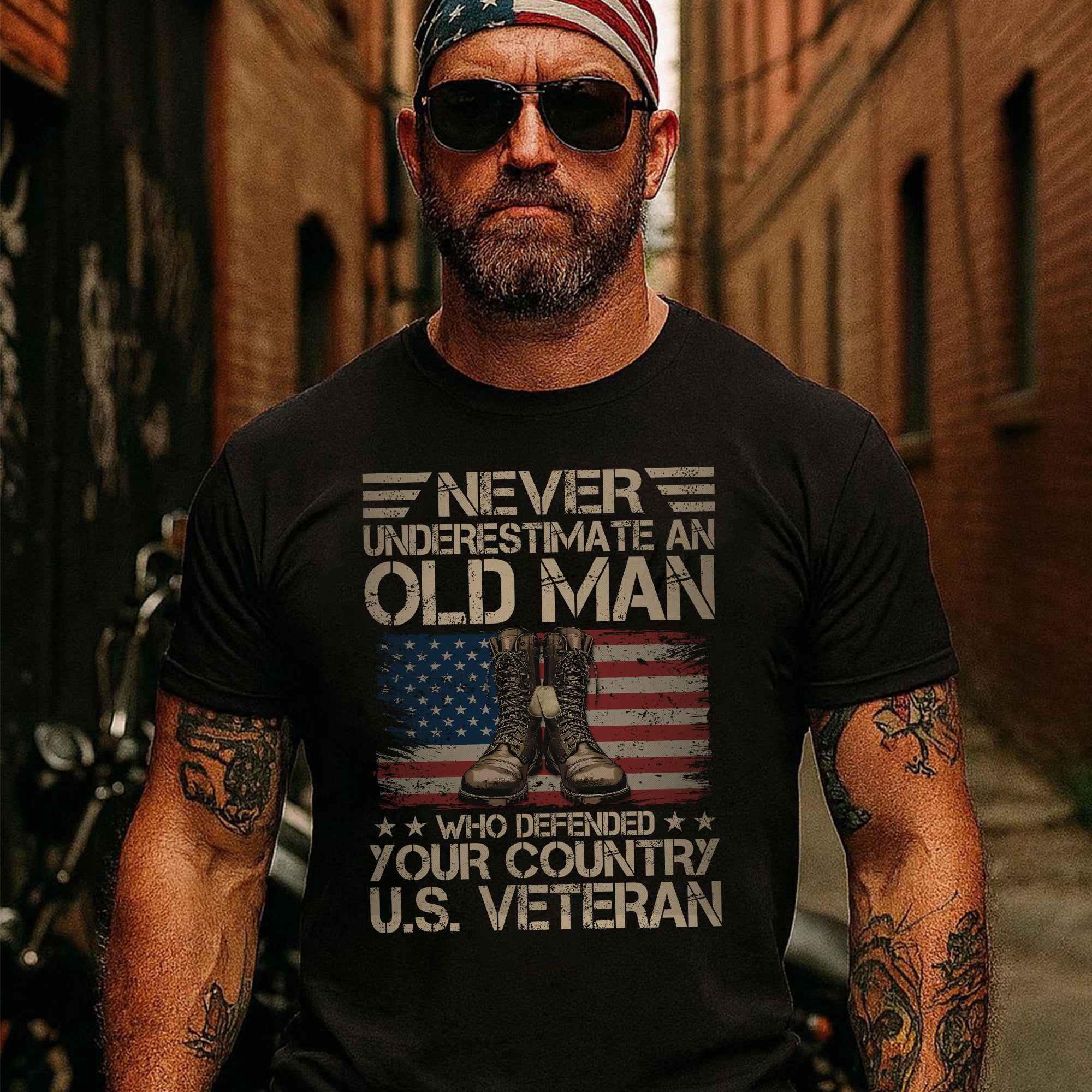 Never Underestimate an Old Man Who Defended Your Country Proud and Resilient U.S. Veteran T-Shirt