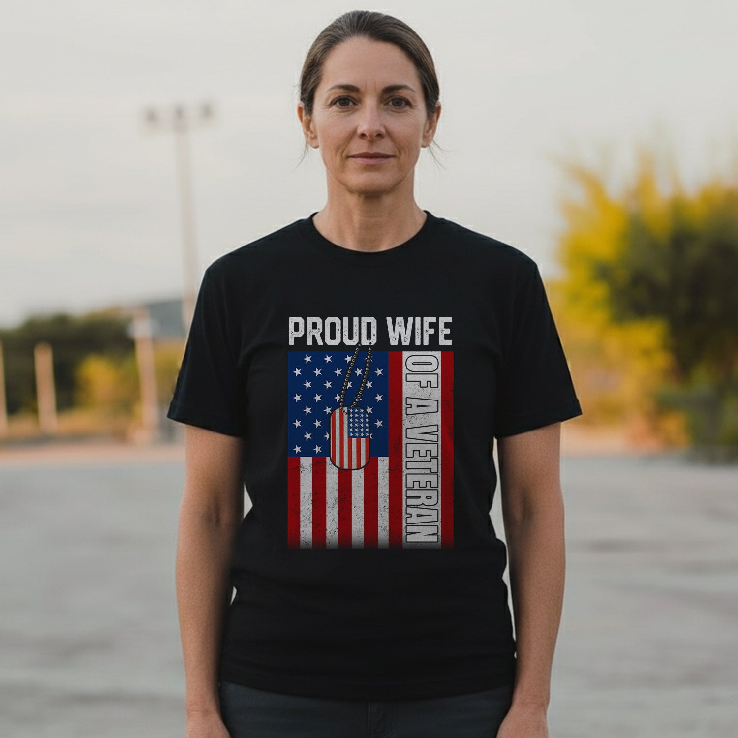 Proud Wife of a Veteran Military Design T-Shirt