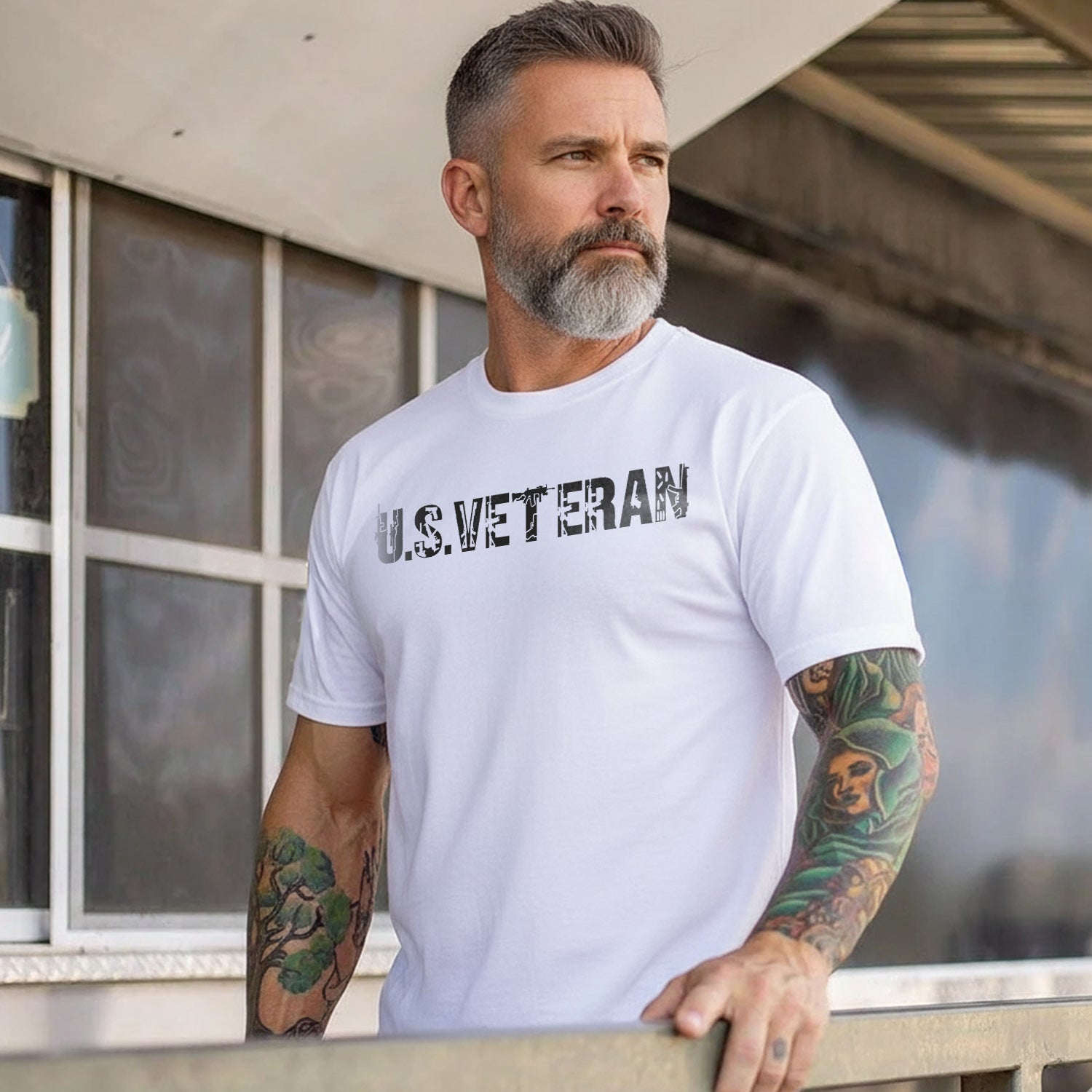 US Veteran Icon Military Graphic Patriotic T-Shirt