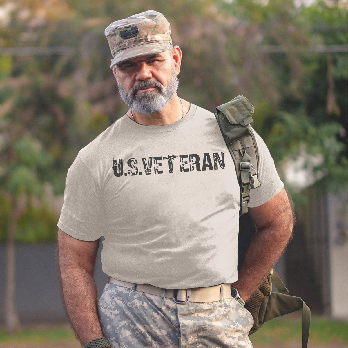 US Veteran Icon Military Graphic Patriotic T-Shirt